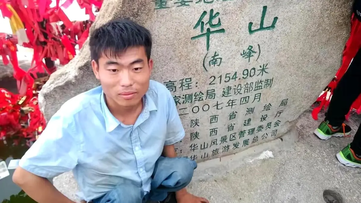 cinde okuma yazmayi 16 yasinda ogrenip doktor olan dilenci 9uafl8MN.jpg