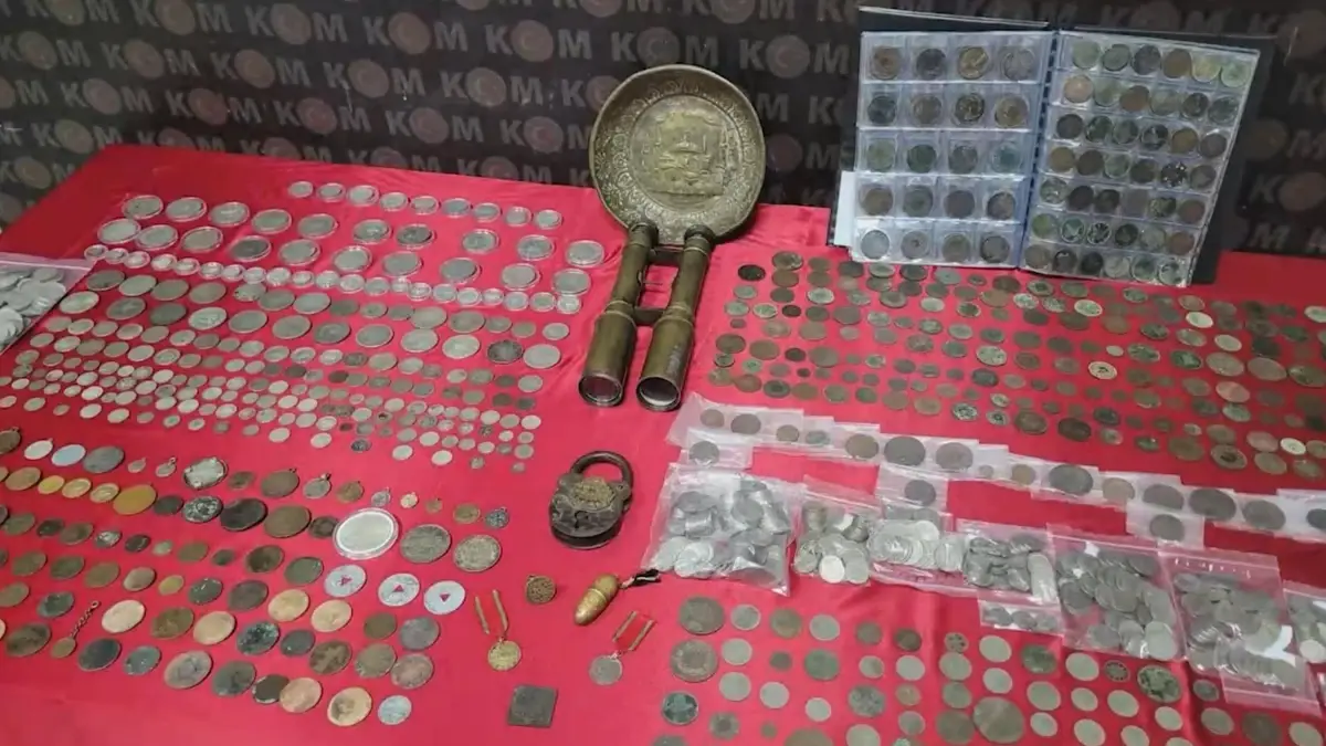 izmirde kacakciliga buyuk darbe wPAIatNm