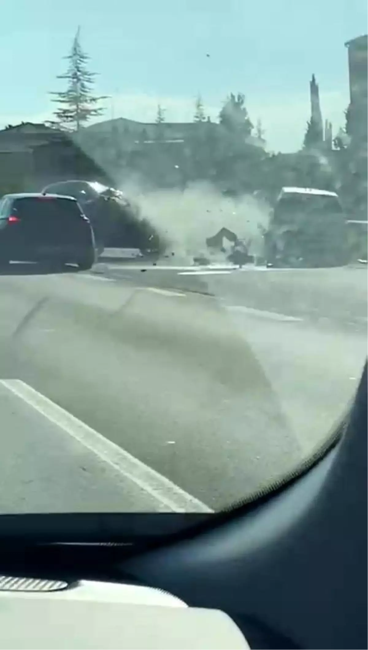 kocaeli tem otoyolunda tehlikeli surus kazasi DIhN4gAn