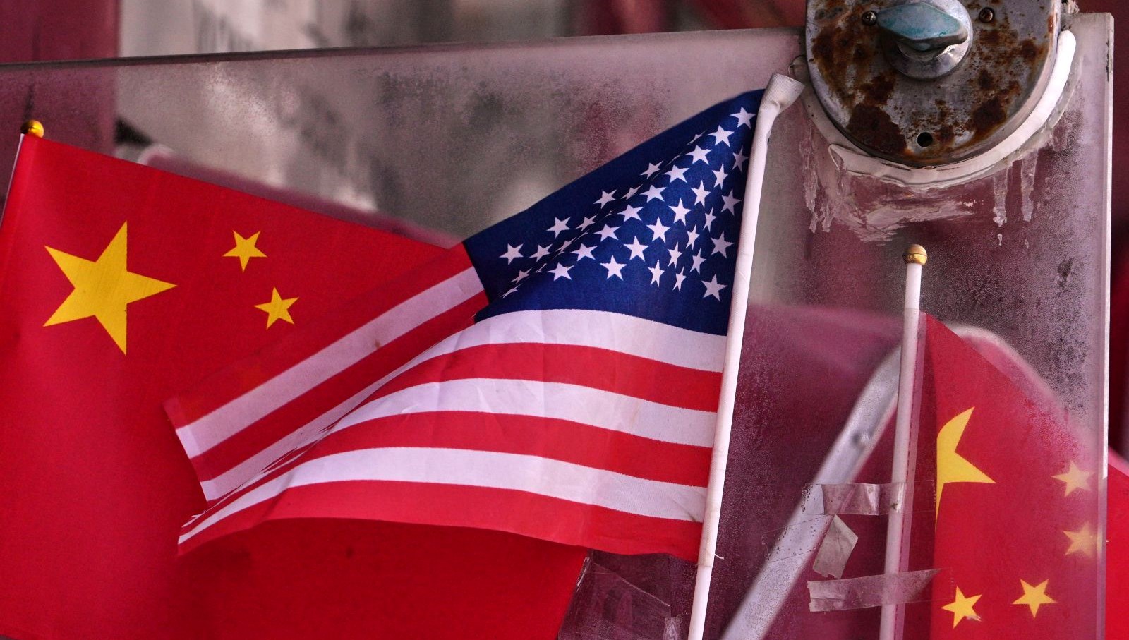 trump cinin dunyayi rehintutmasina izin verilmemeli kcCvNl8J