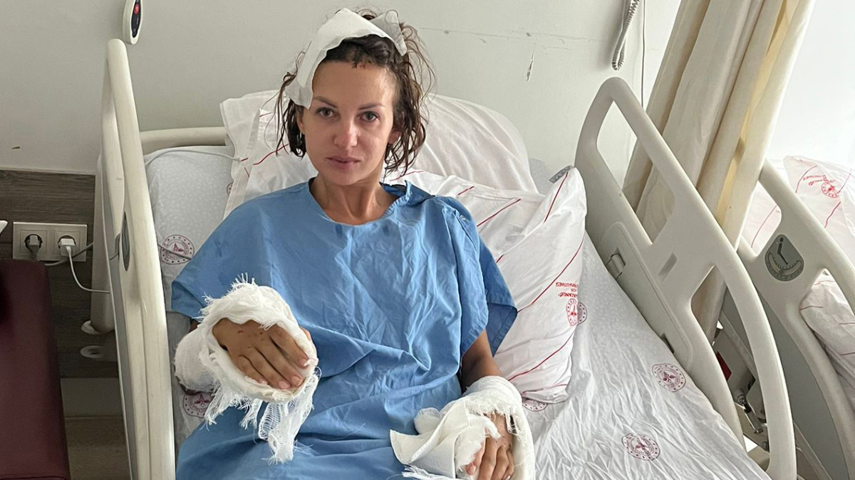 antalyada esini hastanelik eden sahis goruntulerdeki kisinin kendisi olmadigini iddia etti 78Y2KrWe.jpg