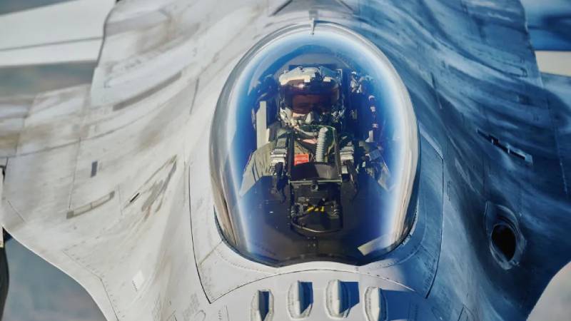 bloomberg turkiye ve lockheed martin f 16larin fiyatlandirmasiyla ilgili pazarlik icin gorusmeler yapacak 4RLcaUAc.jpg