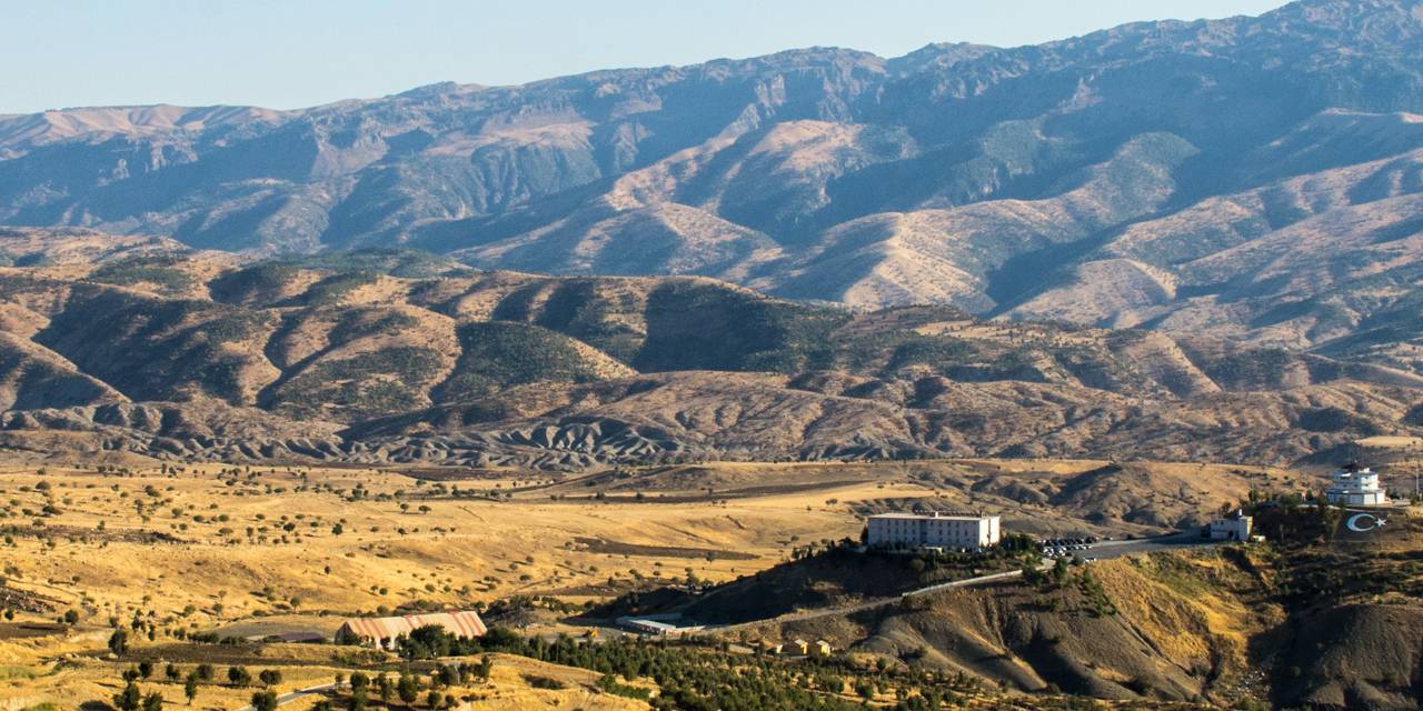 sirnakta bir bolgeye muhimmat imha sebebiyle 10 gunluk giris yasagi zUtA9F5P.jpg