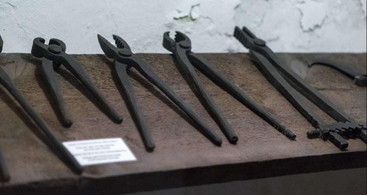 turklerin tirnaklari cekildi AivIA7eX.jpg