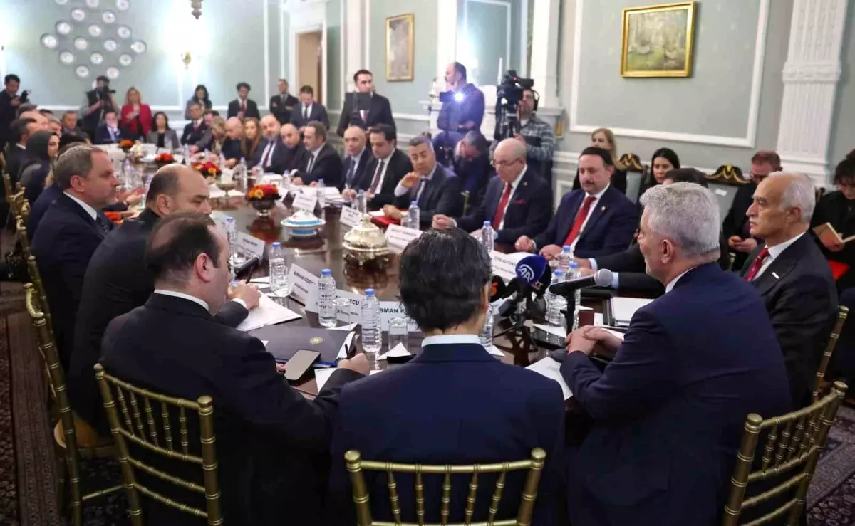 Bakan Bolat Londra’da JETCO Toplantısında