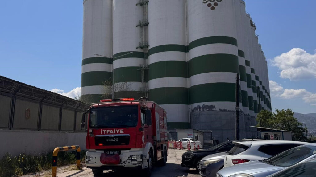 siloda-can-pazari-derincede-korkutan-is-kazasi-dKYX4SbO